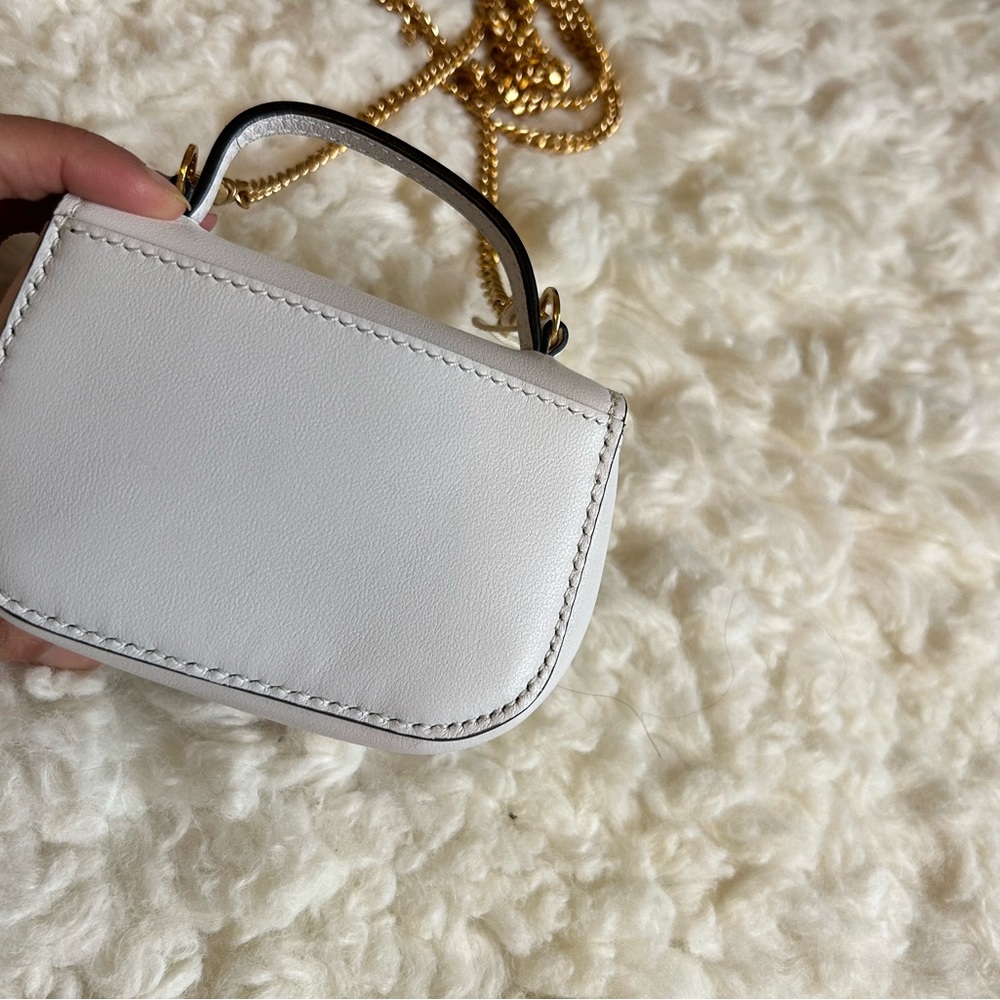 Valentino V logo  Bag brand new !